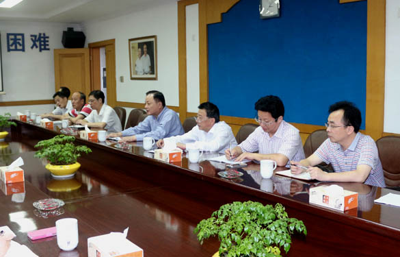 溧阳市政协等领导来leyu电缆调研